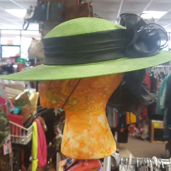 Vintage Sonni derby-Sunday Hat - Picture 2 of 6